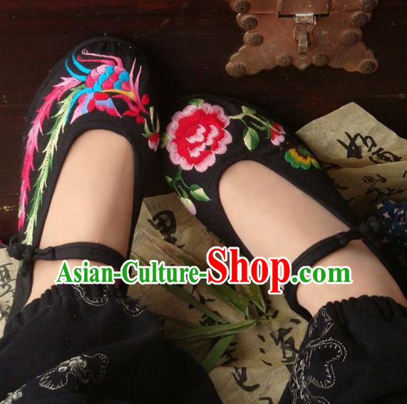 Traditional Chinese Ancient Princess Shoes Black Cloth Embroidered Shoes, China Handmade Embroidery Peony Hanfu Shoes for Women