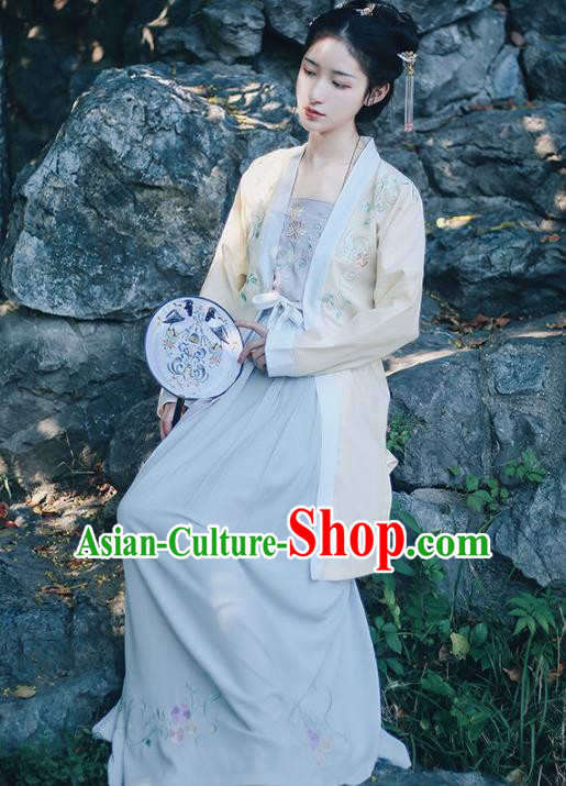 Traditional Chinese Ming Dynasty Nobility Lady Clothing Ancient Imperial Princess Hanfu Embroidered Costume for Women