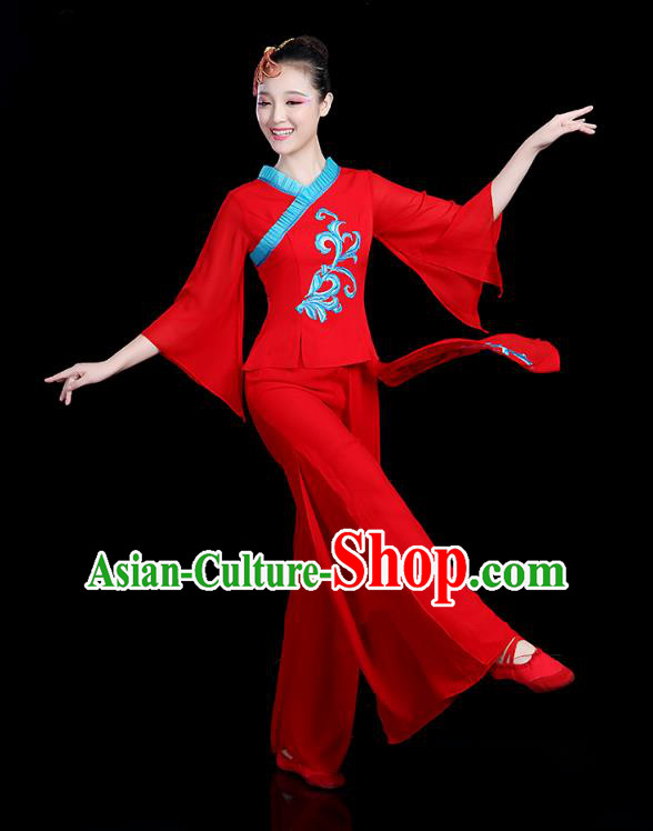 Traditional Chinese Classical Dance Red Uniform Fan Dance Costume, China Yangko Folk Umbrella Dance Clothing for Women