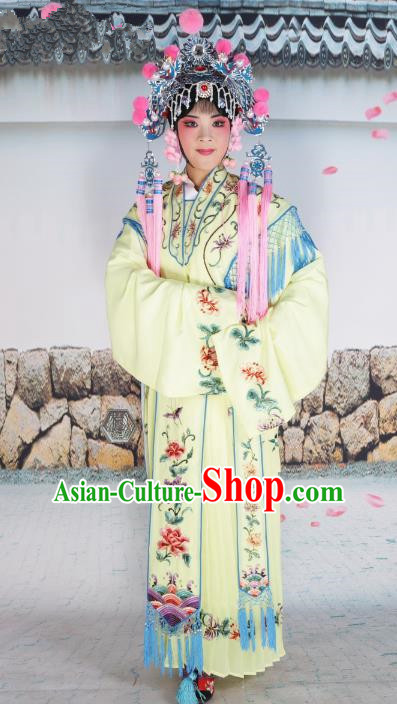 Chinese Beijing Opera Actress Nobility Lady Embroidered Yellow Costume, China Peking Opera Diva Princess Embroidery Clothing