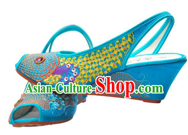 Traditional Chinese National Bride Blue Embroidered Sandal, China Handmade Embroidery Hanfu Wedge-soled Shoes for Women