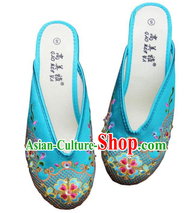 Traditional Chinese National Bride Blue Paillette Embroidered Slippers, China Handmade Embroidery Flowers Hanfu Shoes for Women
