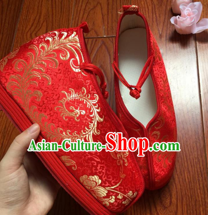 Traditional Chinese Ancient Han Dynasty Bride Red Embroidered Shoes, China Handmade Hanfu Wedding Embroidery Shoes for Women