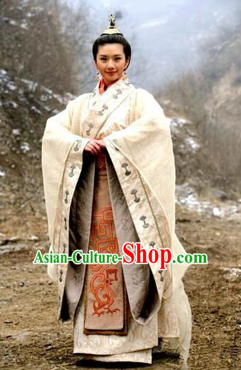 Traditional Top Chinese Ancient Imperial Princess Costume, Elegant Hanfu Dress Chinese Qin Dynasty Imperial Princess Embroidered Clothing for Women