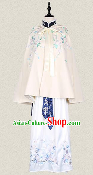 Traditional Asian Chinese Ancient Princess Woolen Beige Cloak Costume, Elegant Hanfu Mantle Clothing, Chinese Imperial Princess Embroidered Hooded Cape Costumes for Women