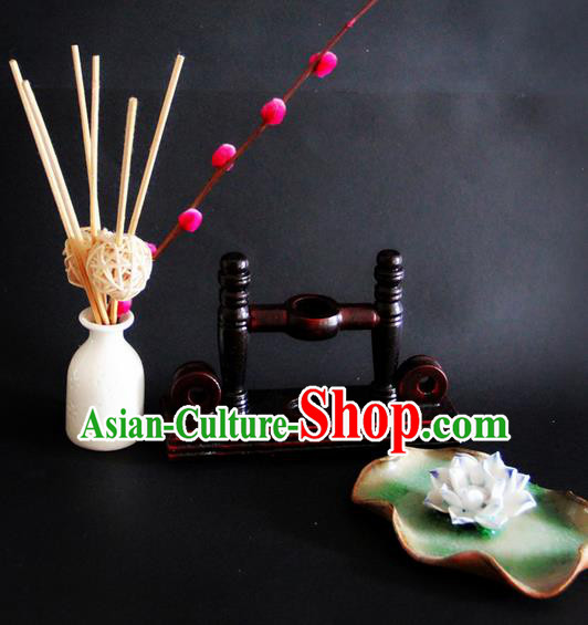 Traditional Handmade Chinese Ancient Classical Wood Wedding Accessories Decoration, Wood Flowers Round Fan Frame Palace Fan Holder