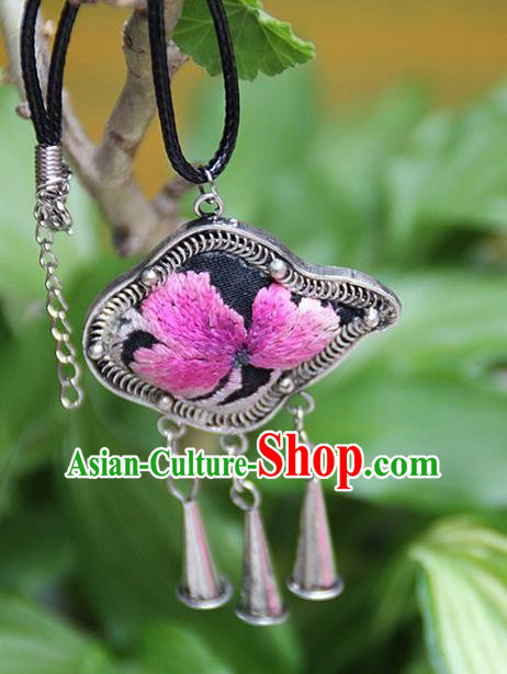 Traditional Chinese Miao Nationality Crafts Hmong Handmade Silver Embroidery Pendant, Ethnic Minority Miao Necklace Accessories Bells Pendant for Women