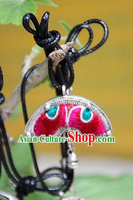 Traditional Chinese Miao Nationality Crafts, Hmong Handmade Miao Silver Embroidery Fish Pendant, Miao Ethnic Minority Necklace Accessories Bell Pendant for Women