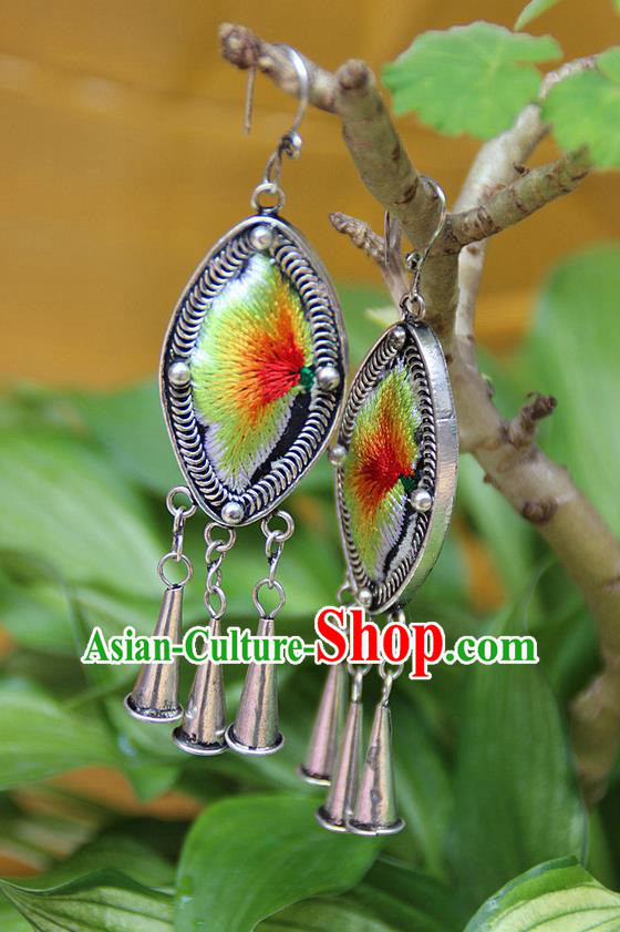 Traditional Chinese Miao Nationality Crafts, Hmong Handmade Miao Silver Embroidery Flowers Tassel Earrings, Miao Ethnic Minority Eardrop Accessories Ear Pendant for Women