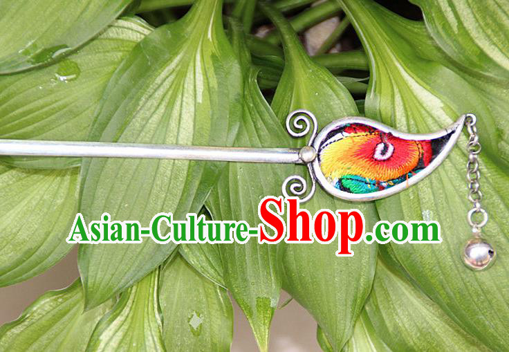 Traditional Chinese Miao Nationality Crafts Jewelry Accessory, Hmong Handmade Embroidery Miao Silver Hairpin, Miao Ethnic Minority Bells Hair Fascinators Hairpins for Women