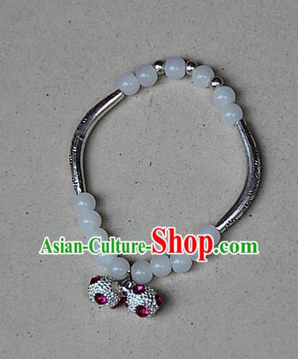 Traditional Chinese Miao Nationality Crafts Jewelry Accessory Bangle, Hmong Handmade Miao Silver White Beads Bracelet, Miao Ethnic Minority Bells Bracelet Accessories for Women