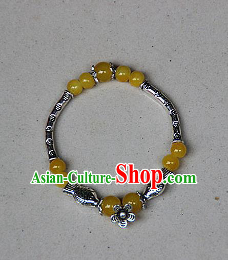 Traditional Chinese Miao Nationality Crafts Jewelry Accessory Bangle, Hmong Handmade Miao Silver Yellow Beads Bracelet, Miao Ethnic Minority Bracelet Accessories for Women
