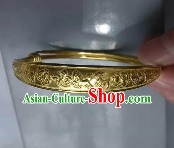 Traditional Chinese Miao Nationality Crafts Jewelry Accessory Bangle, Hmong Handmade Miao Fine Bopper Bracelet, Miao Ethnic Minority Chinese Zodiac Bracelet Accessories for Women