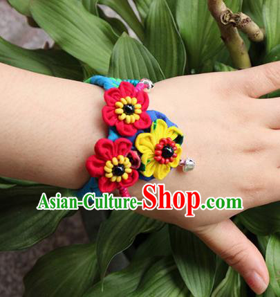 Traditional Chinese Miao Ethnic Minority Palace Jewelry Accessories Wristbands Bracelet, Hmong Handmade Bells Bracelet for Women