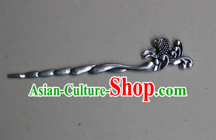 Traditional Chinese Ancient Miao Ethnic Minority Palace Hair Jewelry Accessories, Hmong Handmade Silver Fish Hairpins, Miao Ethnic Jewelry Accessories Hair Claw for Women