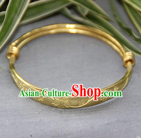 Traditional Chinese Miao Ethnic Minority Miao Copper Baby Bracelet, Hmong Handmade Brass Bracelet Jewelry Accessories for Children