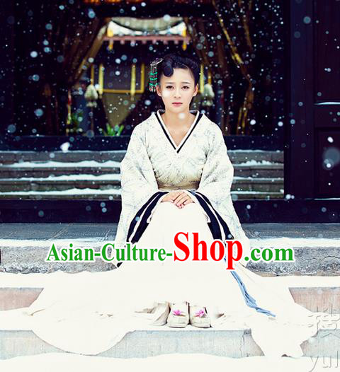 Traditional Ancient Chinese Imperial Consort Costume, Chinese Han Dynasty Young Lady Dress, Cosplay Chinese Imperial Consort Embroidered Clothing Hanfu for Women