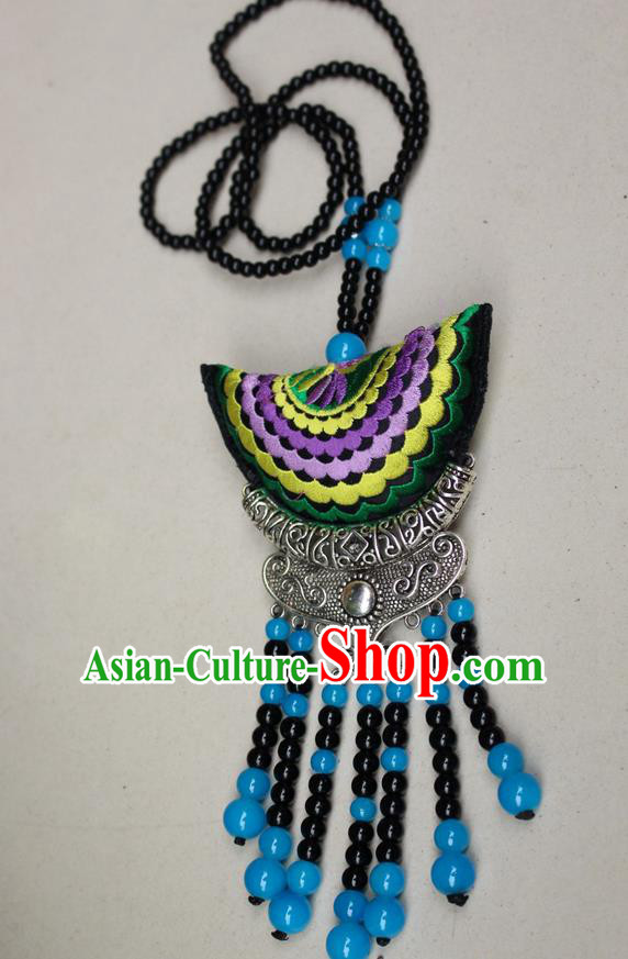 Traditional Chinese Miao Nationality Crafts Jewelry Accessory, Hmong Handmade Miao Silver Fish Beads Tassel Double Side Embroidery Pendant, Miao Ethnic Minority Necklace Accessories Sweater Chain Pendant for Women