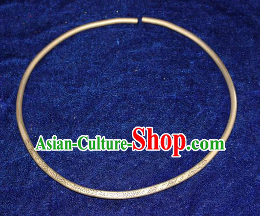 Traditional Chinese Miao Nationality Crafts Jewelry Accessory, Hmong Handmade Miao Silver Collar, Miao Ethnic Minority Palace Silver Necklace for Women