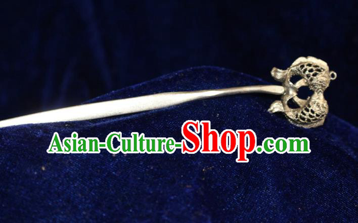 Traditional Chinese Miao Nationality Crafts Jewelry Accessory Hair Accessories, Hmong Handmade Miao Silver Double Fish Palace Lady Hair Sticks Hair Claw, Miao Ethnic Minority Hair Fascinators Hairpins for Women