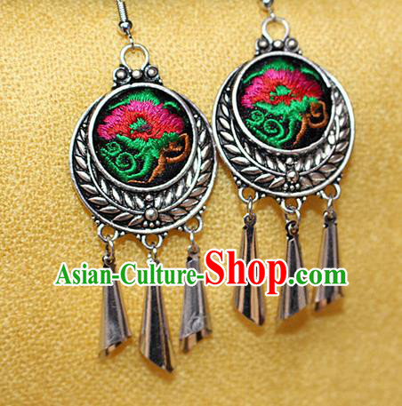 Traditional Chinese Miao Nationality Crafts Jewelry Accessory Classical Earbob Accessories, Hmong Handmade Miao Silver Embroidery Bells Tassel Palace Lady Earrings, Miao Ethnic Minority Eardrop for Women