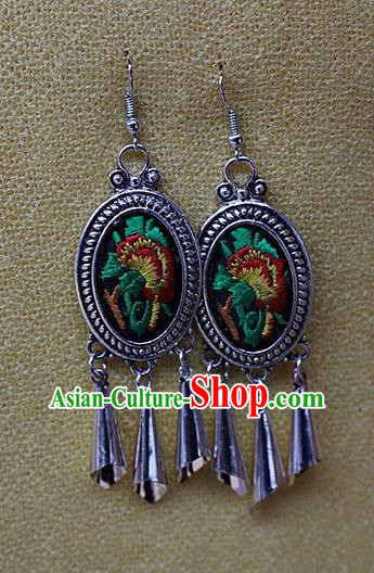 Traditional Chinese Miao Nationality Crafts Jewelry Accessory Classical Earbob Accessories, Hmong Handmade Miao Silver Embroidery Bells Tassel Palace Lady Earrings, Miao Ethnic Minority Eardrop for Women