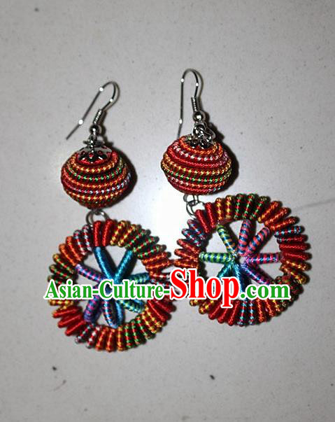 Traditional Chinese Miao Nationality Crafts Jewelry Accessory Classical Earbob Accessories, Hmong Handmade Kinking Palace Lady Round Earrings, Miao Ethnic Minority Weave Eardrop for Women