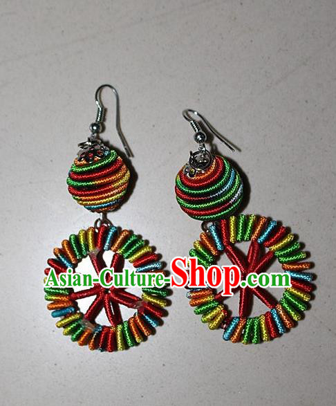 Traditional Chinese Miao Nationality Crafts Jewelry Accessory Classical Earbob Accessories, Hmong Handmade Kinking Palace Lady Round Earrings, Miao Ethnic Minority Weave Eardrop for Women