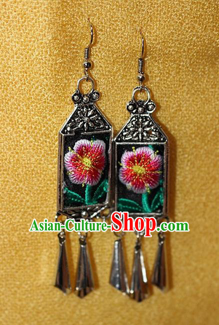Traditional Chinese Miao Nationality Crafts Jewelry Accessory Classical Earbob Accessories, Hmong Handmade Miao Silver Palace Lady Tassel Embroidery Flowers Earrings, Miao Ethnic Minority Eardrop for Women