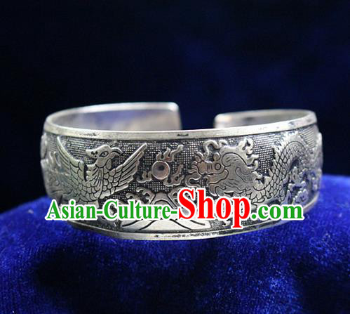 Traditional Chinese Miao Nationality Crafts Jewelry Accessory Bangle, Hmong Handmade Miao Silver Dragon Phoenix Bracelet, Miao Ethnic Minority Silver Bracelet Accessories for Women
