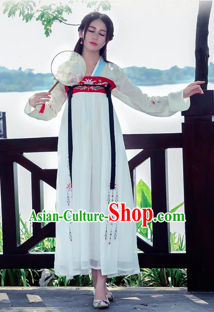 Traditional Ancient Chinese Costume, Elegant Hanfu Clothing Embroidered Wearing Silks Blouse and Dress, China Tang Dynasty Palace Lady Elegant Blouse and Skirt Complete Set for Women