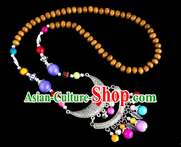 Traditional Chinese Zang Nationality Crafts, Hmong Handmade Tibet Log Beads Tassel Bells Sweater Chain, Tibetan Ethnic Minority Necklace Accessories Pendant for Women