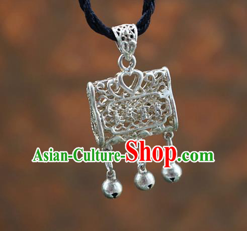 Traditional Chinese Miao Nationality Crafts Jewelry Accessory, Hmong Handmade Miao Silver Bells Pendant, Miao Ethnic Minority Necklace Accessories Sweater Chain Pendant for Women