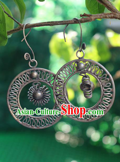 Traditional Chinese Miao Nationality Crafts Jewelry Accessory Classical Earbob Accessories, Hmong Handmade Miao Silver Palace Annulus Earrings, Miao Ethnic Minority Eardrop for Women