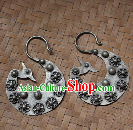 Traditional Chinese Miao Nationality Crafts Jewelry Accessory Classical Earbob Accessories, Hmong Handmade Miao Silver Birds Palace Lady Earrings, Miao Ethnic Minority Eardrop for Women