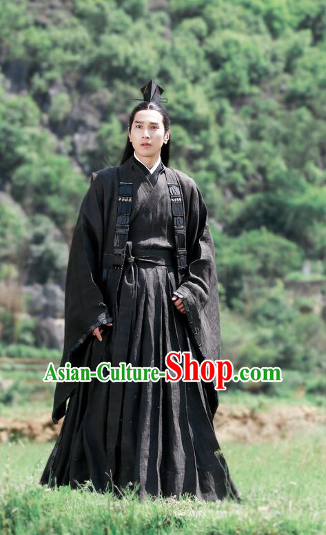 Traditional Ancient Chinese Nobility Childe Costume, Elegant Hanfu Male Lordling Dress, Han Dynasty Swordsman Clothing, China Imperial Crown Prince Embroidered Clothing for Men