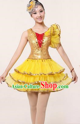 Traditional Chinese Modern Dancing Costume, Women Opening Classic Stage Performance Chorus Singing Group Dance Paillette Costume, Modern Dance Yellow Bubble Dress for Women