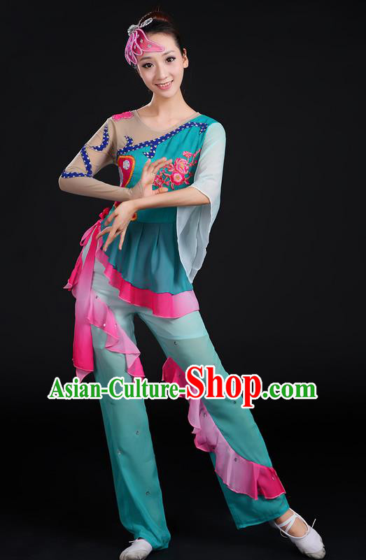 Traditional Chinese Yangge Fan Dancing Costume, Folk Dance Yangko Paillette Flowers Uniforms, Classic Dance Dress Drum Dance Dark Blue Clothing for Women