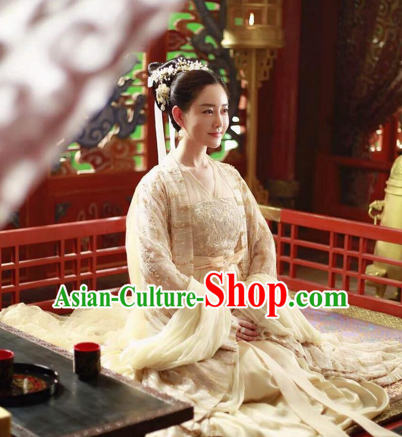 Traditional Ancient Chinese Palace Queen Costume, Elegant Hanfu Fairy Clothing Chinese Teleplay Ten great III of peach blossom Role Han Dynasty Imperial Empress Tailing Embroidered Clothing for Women