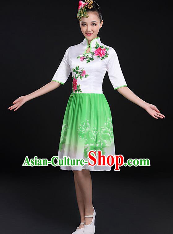 Traditional Chinese Modern Dancing Compere Costume, Women Opening Classic Chorus Singing Group Dance Bubble Peony Uniforms, Modern Dance Classic Dance Big Swing Cheongsam Green Dress for Women