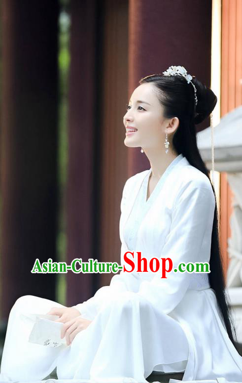 Traditional Ancient Chinese Imperial Princess Costume, Elegant Hanfu Swordsman Clothing, Chinese Ancient Aristocratic Lady Embroidered Clothing for Women