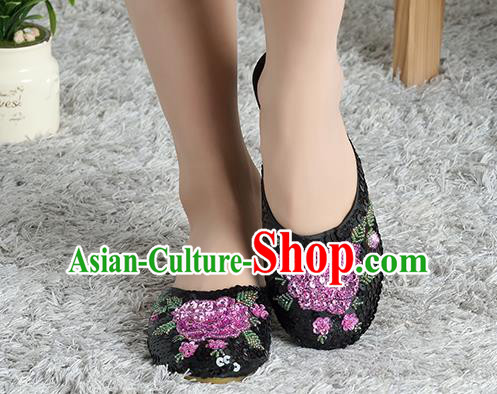 Traditional Chinese Shoes, China Handmade Linen Embroidered Beads Sequins Flowers Black Slippers, Ancient Princess Satin Cloth Shoes for Women