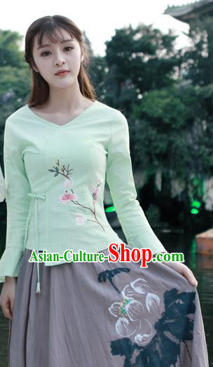 Traditional Chinese National Costume, Elegant Hanfu Embroidery Flowers Slant Opening Green Mandarin Sleeve Shirt, China Tang Suit Plated Buttons Chirpaur Blouse Cheong-sam Upper Outer Garment Qipao Shirts Clothing for Women