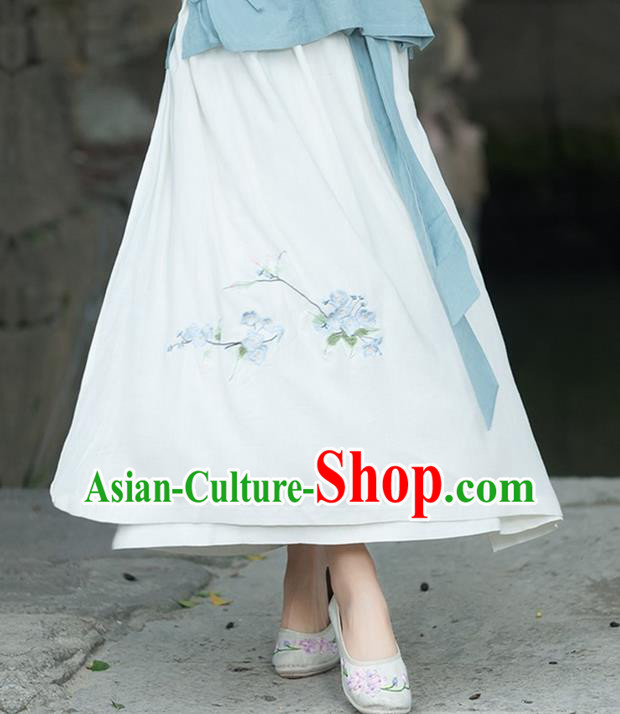Traditional Ancient Chinese National Pleated Skirt Costume, Elegant Hanfu Chiffon Embroidery Long White Dress, China Tang Dynasty Bust Skirt for Women
