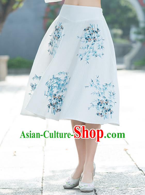 Traditional Ancient Chinese National Pleated Skirt Costume, Elegant Hanfu Embroidery White Dress, China Tang Suit Big Swing Bust Skirt for Women