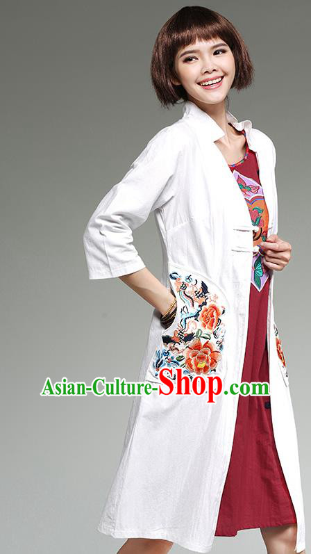 Traditional Ancient Chinese National Costume, Elegant Hanfu Cardigan Embroidered White Coat, China Tang Suit Plated Buttons Cape, Upper Outer Garment Dust Coat Cloak Clothing for Women