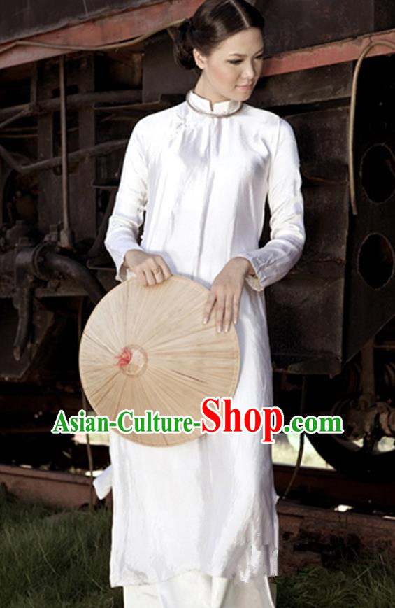 Top Grade Asian Vietnamese Traditional Dress, Vietnam National Young Lady Ao Dai Dress, Vietnam Queen White Brocade Cheongsam and Pants Complete Set for Women