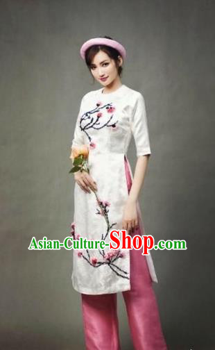 Traditional Top Grade Asian Vietnamese Costumes Dance Dress, Vietnam National Female Handmade Queen White Embroidery Flowers Ao Dai Dress Cheongsam Clothing for Women