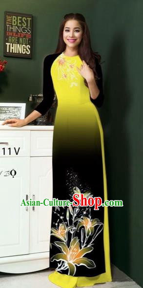 Traditional Top Grade Asian Vietnamese Costumes Classical Printing Greenish Lily Flowers Full Dress, Vietnam National Ao Dai Dress Green Etiquette Qipao for Women
