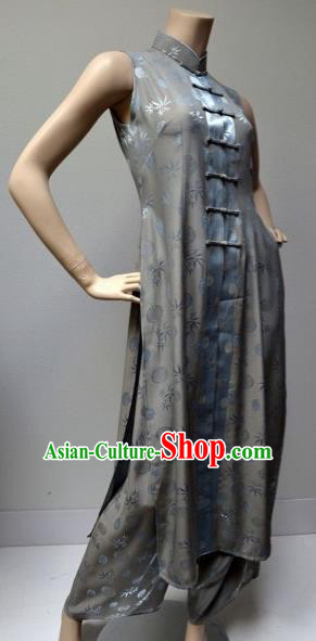 Traditional Top Grade Asian Vietnamese Costumes Classical Plated Buttons Cheongsam, Vietnam National Grey Ao Dai Dress and Pants Complete Set for Women